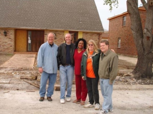 Wright (center) poses with other members of the Safe Way Back Home team. (Photo courtesy of Beverly Wright, Ph.D., Building Safer and Resilient Communities in the Face of Climate Change presentation)